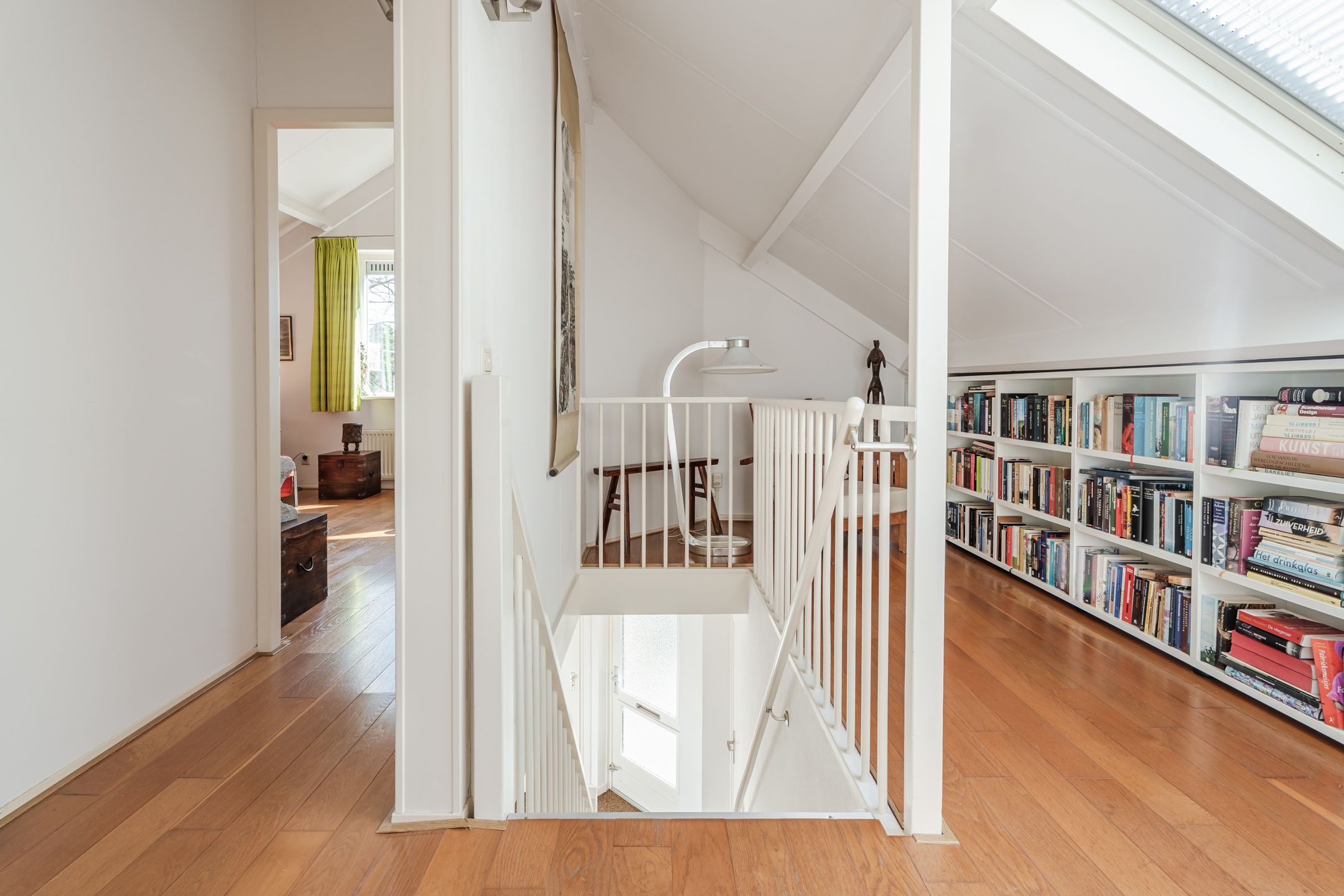 Spacious family home with garden in Park Jonkerbosch — 21