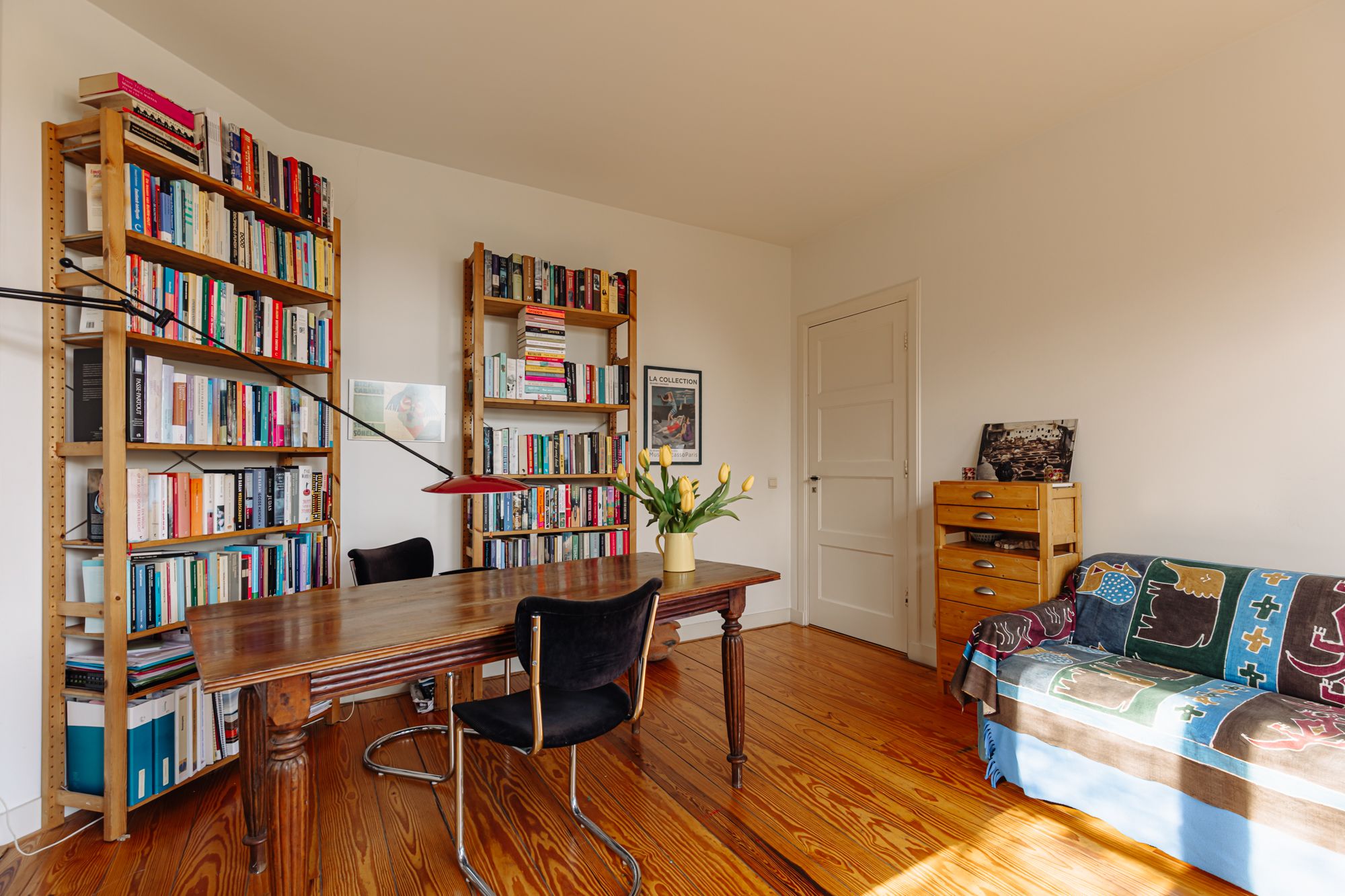 Character Corner House in Watergraafsmeer with Seven Bedrooms and Spacious Garden — 17