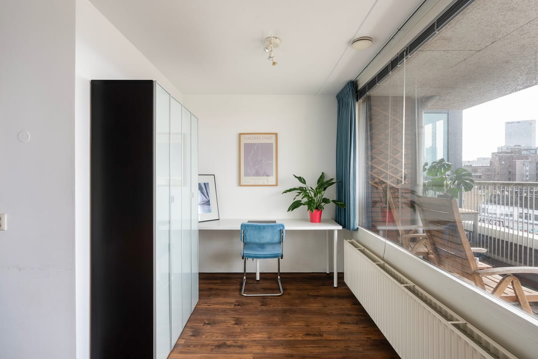 Photo 17 of Voorburgstraat 296