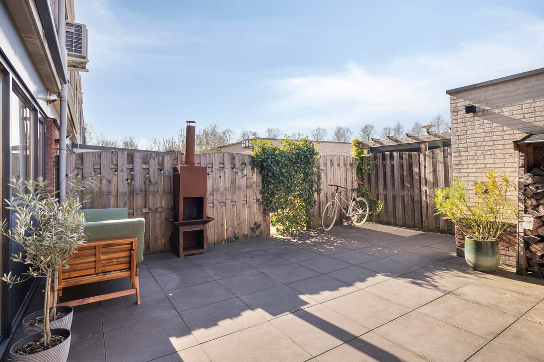 Charming terraced house with sunny garden and garage in Vijfhoek Deventer — 31