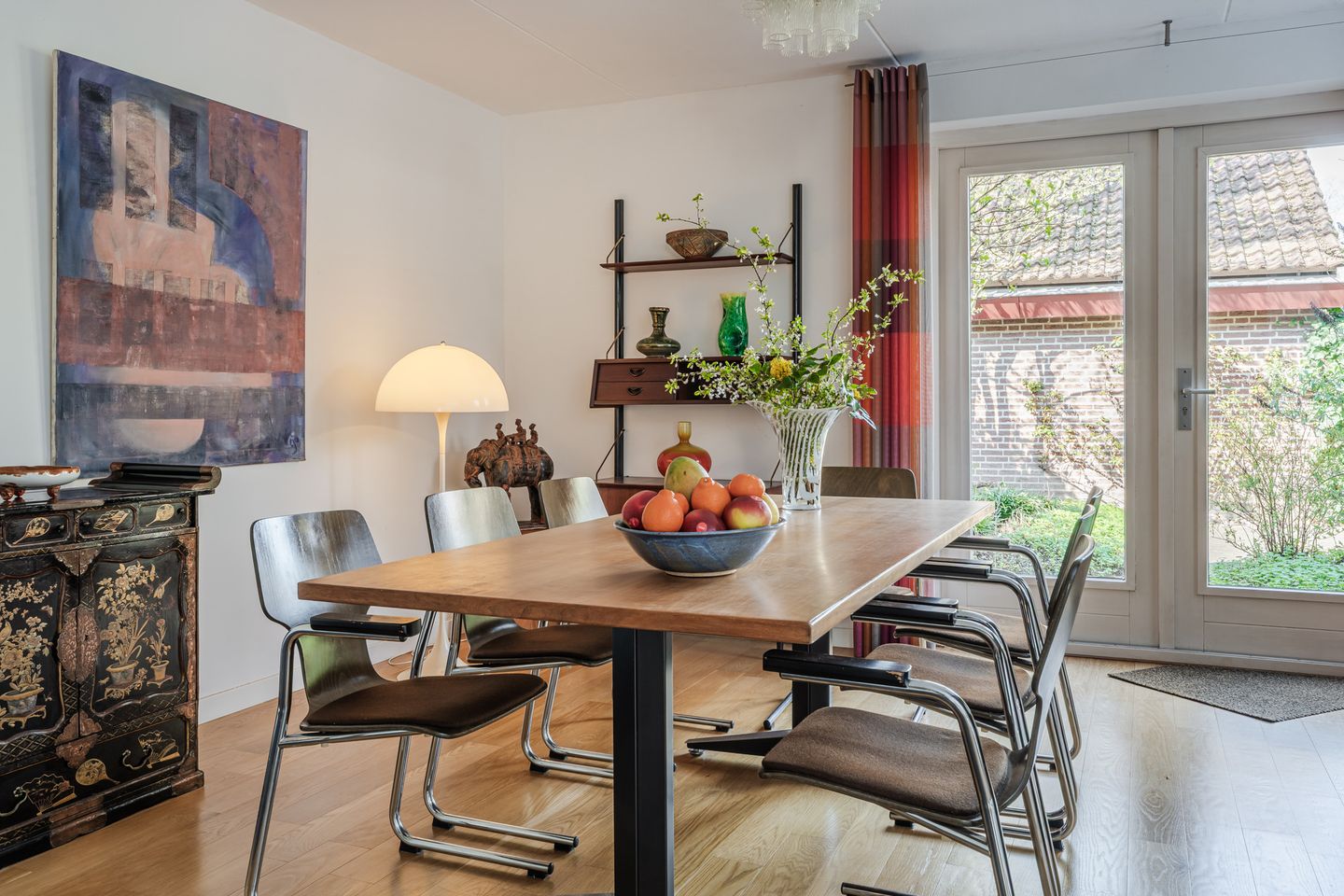 Spacious family home with garden in Park Jonkerbosch — 19