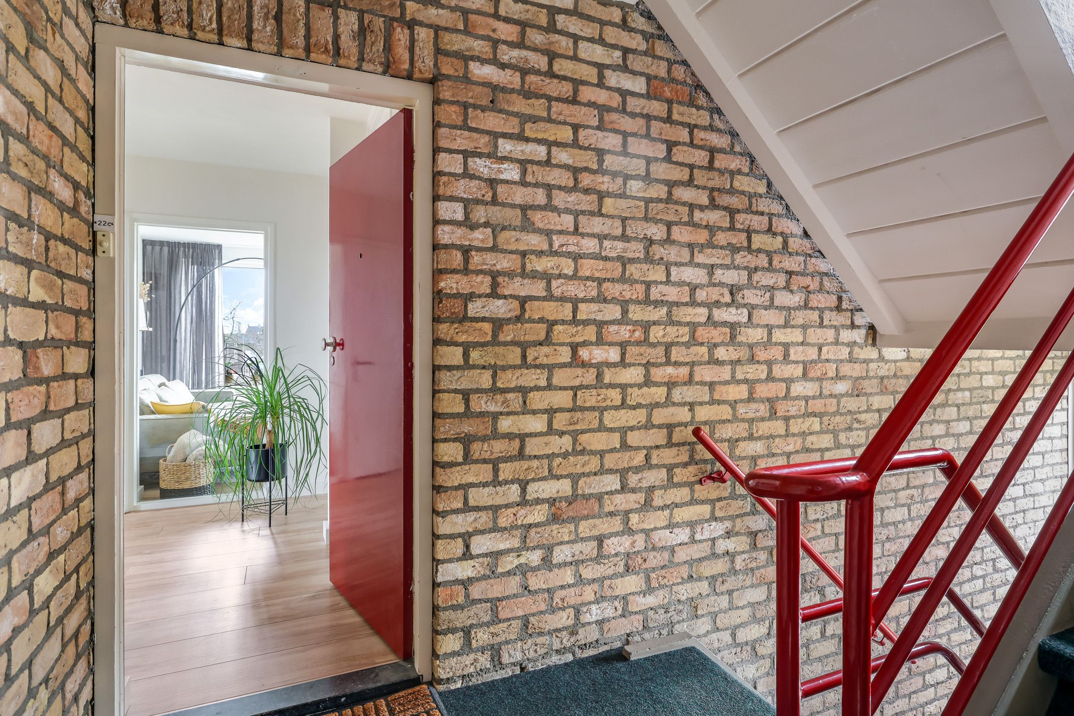 Foto 9 van Stadswal 22-C