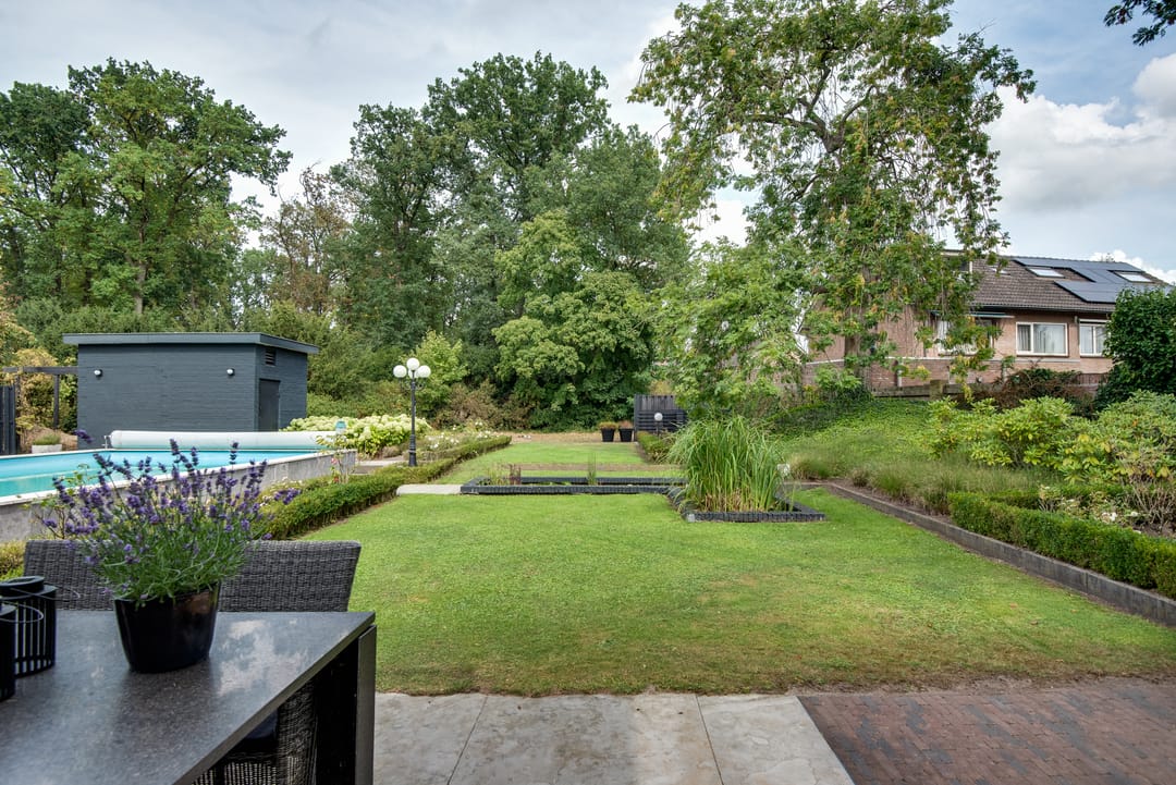 Foto 56 van Prior van Milstraat 22