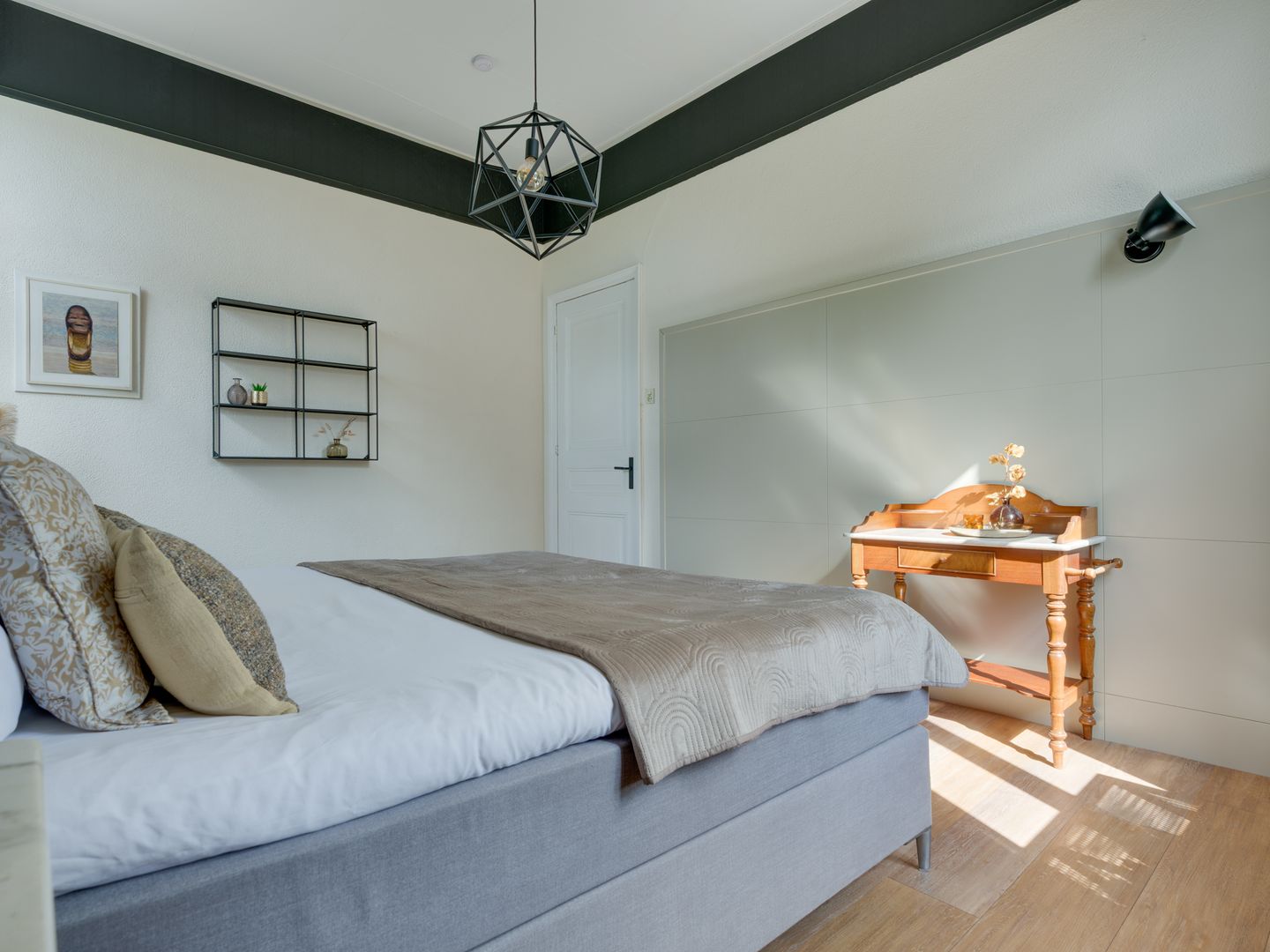 Foto 55 van Prior van Milstraat 22