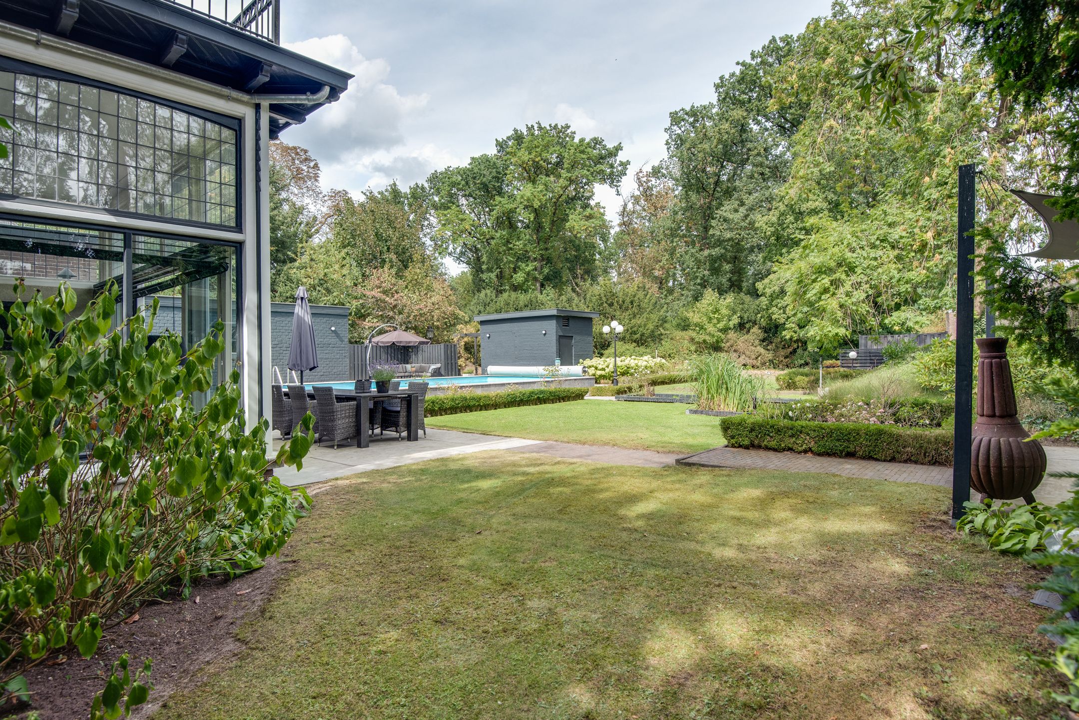 Foto 81 van Prior van Milstraat 22