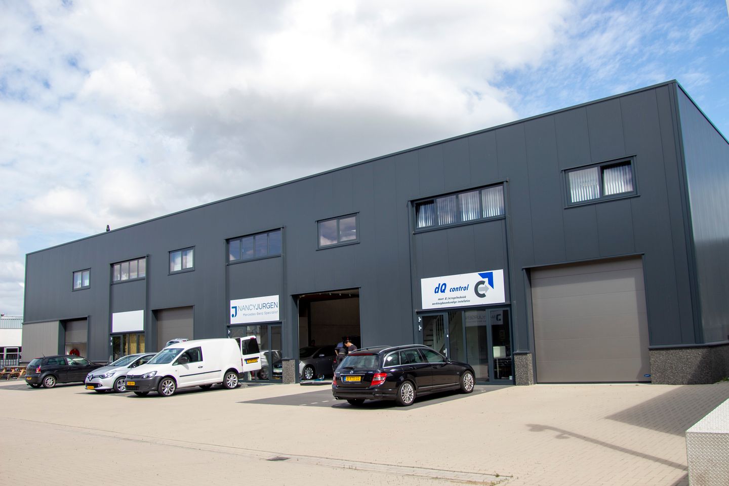 View photo 2 of Aan de Heijgraef 7