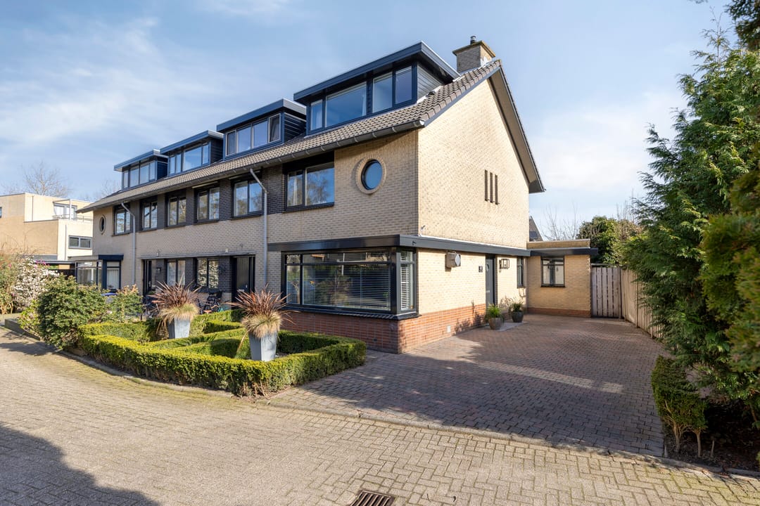 Photo 1 of Adelaarsvaren 47