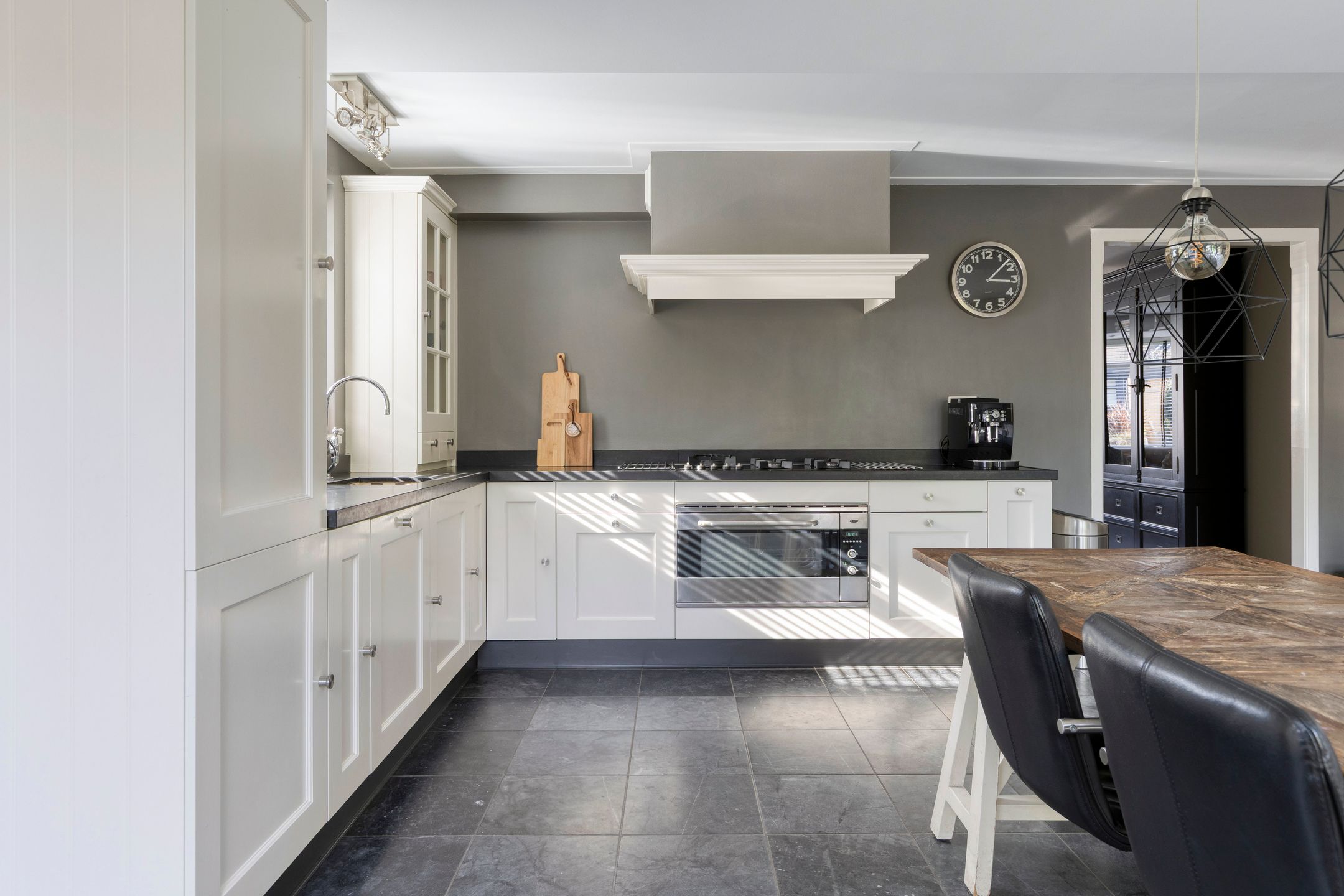 Photo 18 of Adelaarsvaren 47