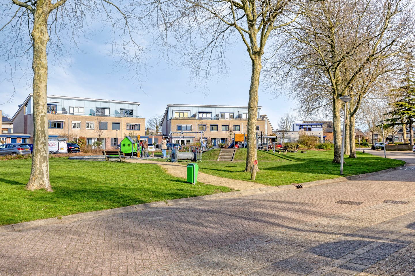 Photo 49 of Adelaarsvaren 47