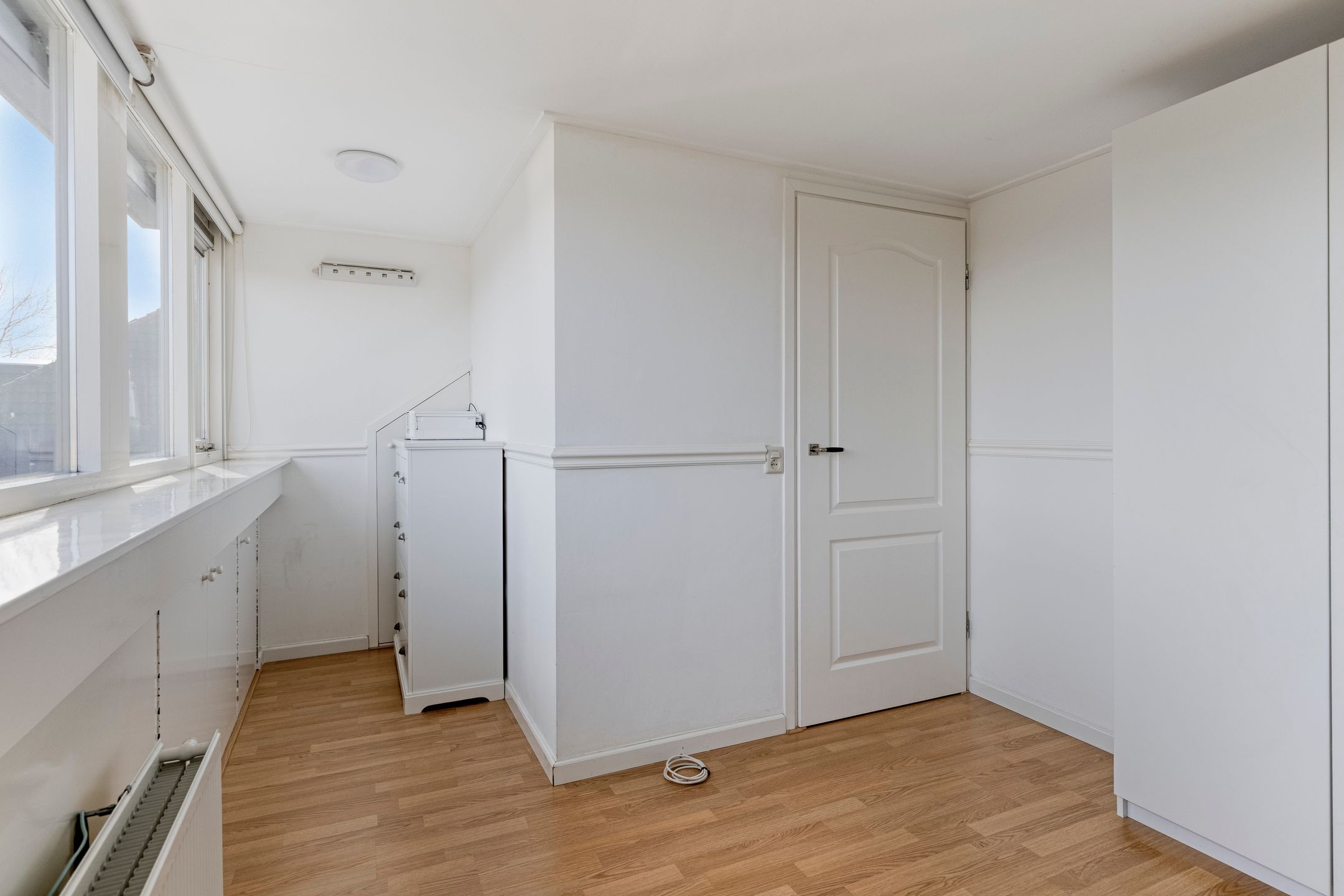 Photo 48 of Adelaarsvaren 47