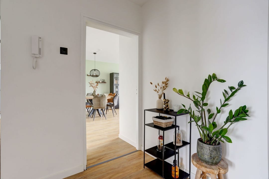 Photo 17 of Edmond Hellenraadstraat 125