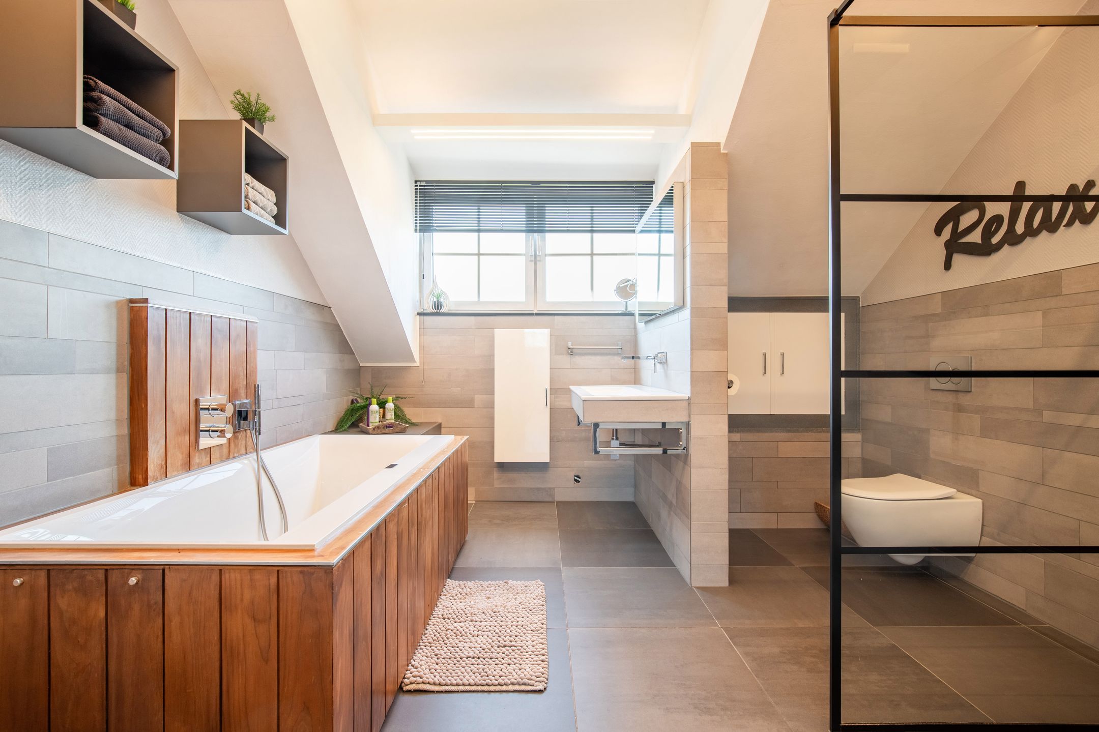 Foto 21 van Bandstraat 1-A