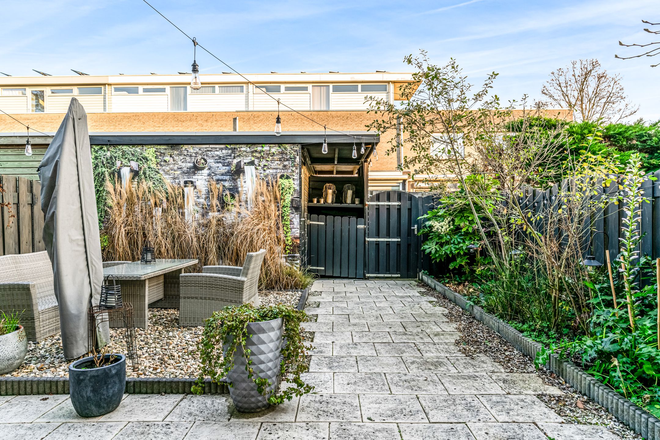 Photo 21 of Willem Walravenhove 12