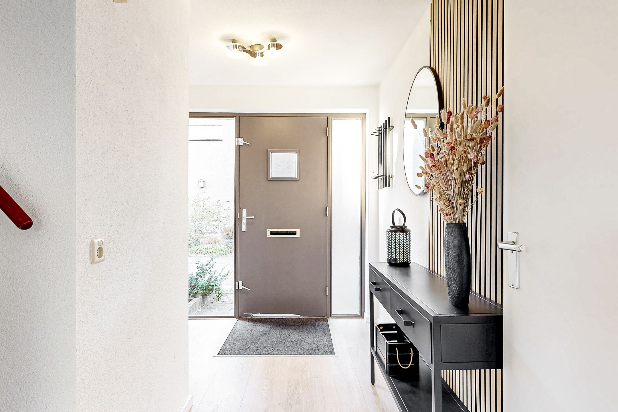 Photo 9 of Willem Walravenhove 12