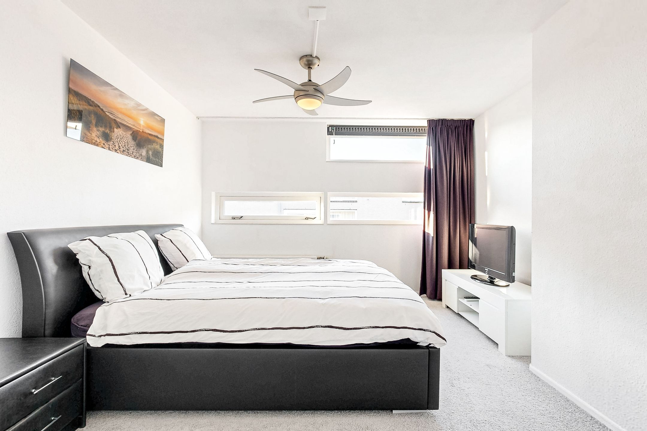 Photo 15 of Willem Walravenhove 12