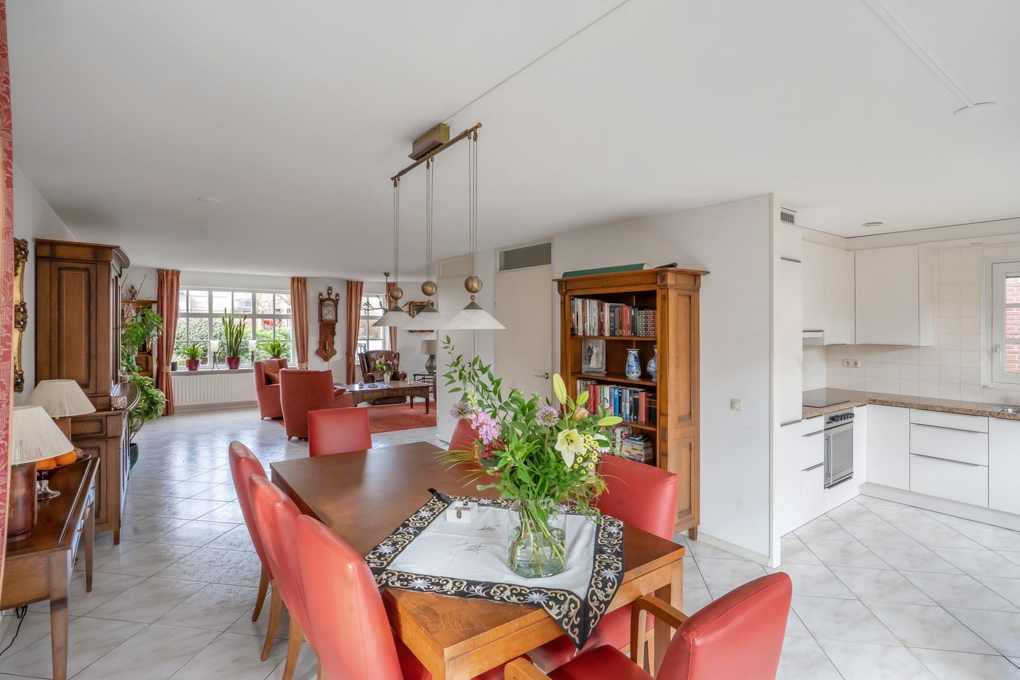 Detached Villa in Desirable Bosweide Villa Park — 14