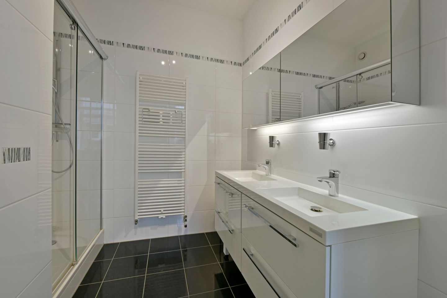 Foto 19 van Langeraarseweg 82-A