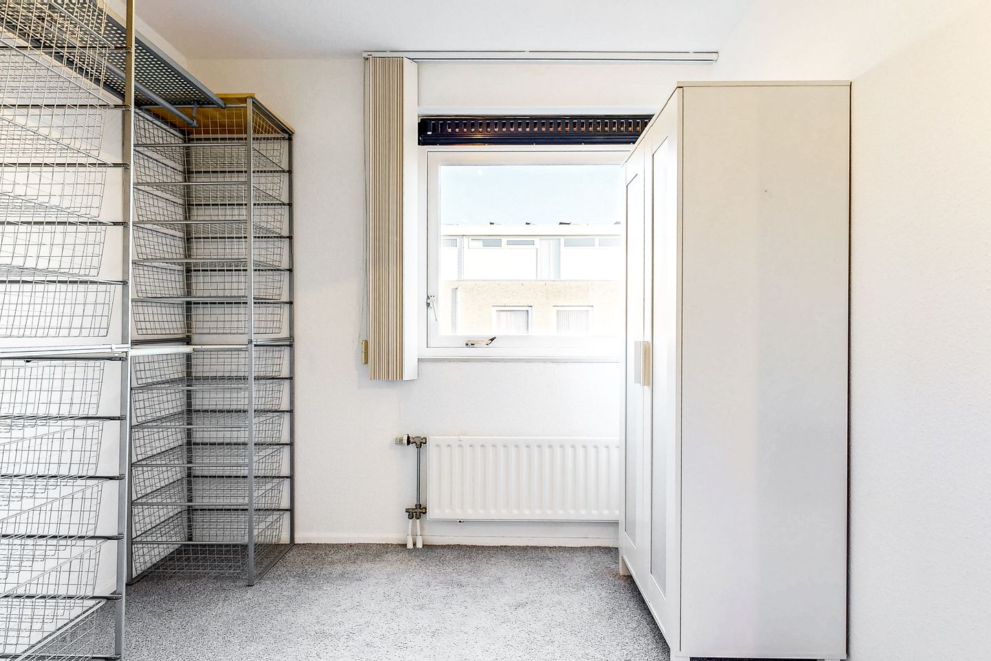 Photo 19 of Willem Walravenhove 12