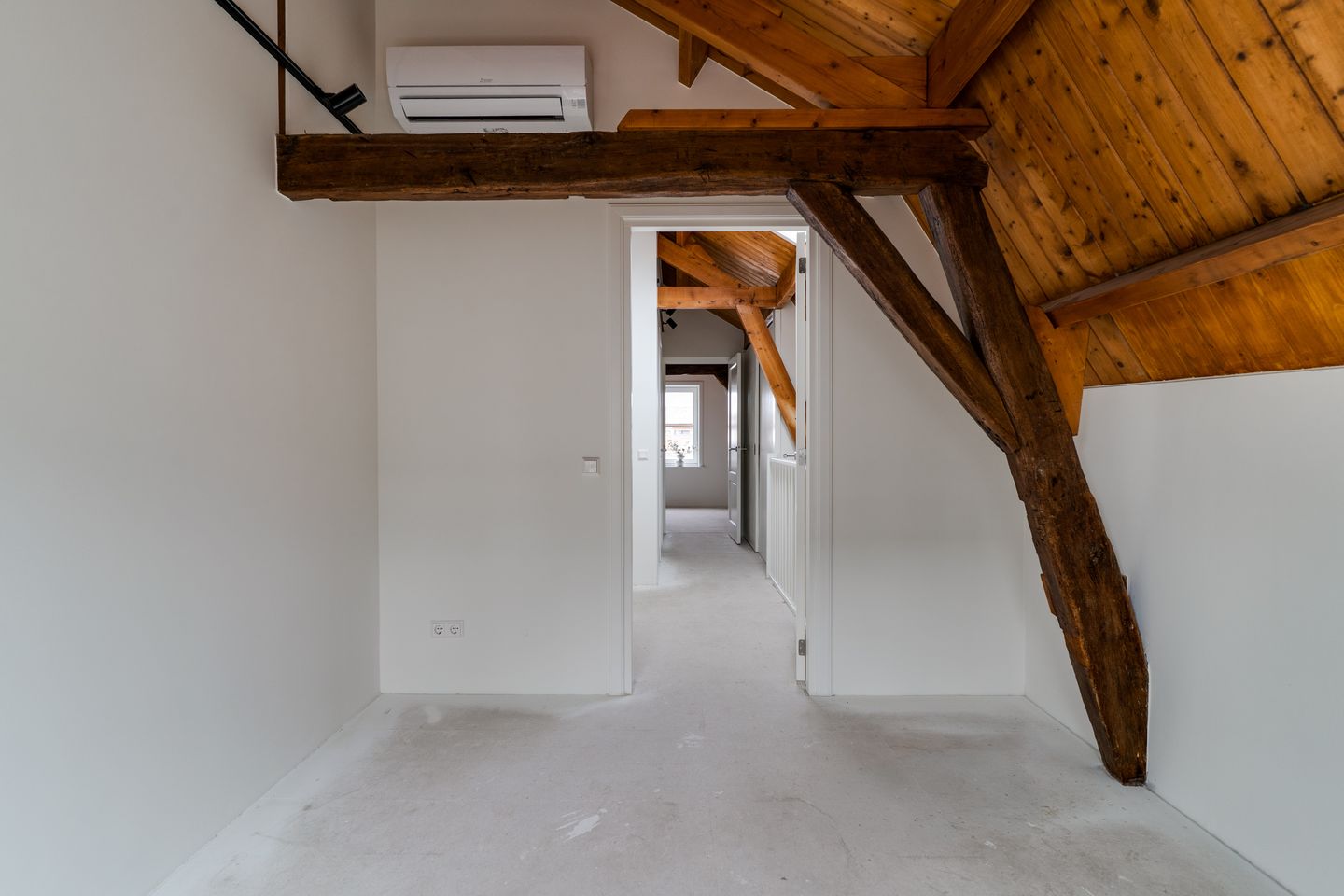 Photo 14 of Hoogstraat 35-A