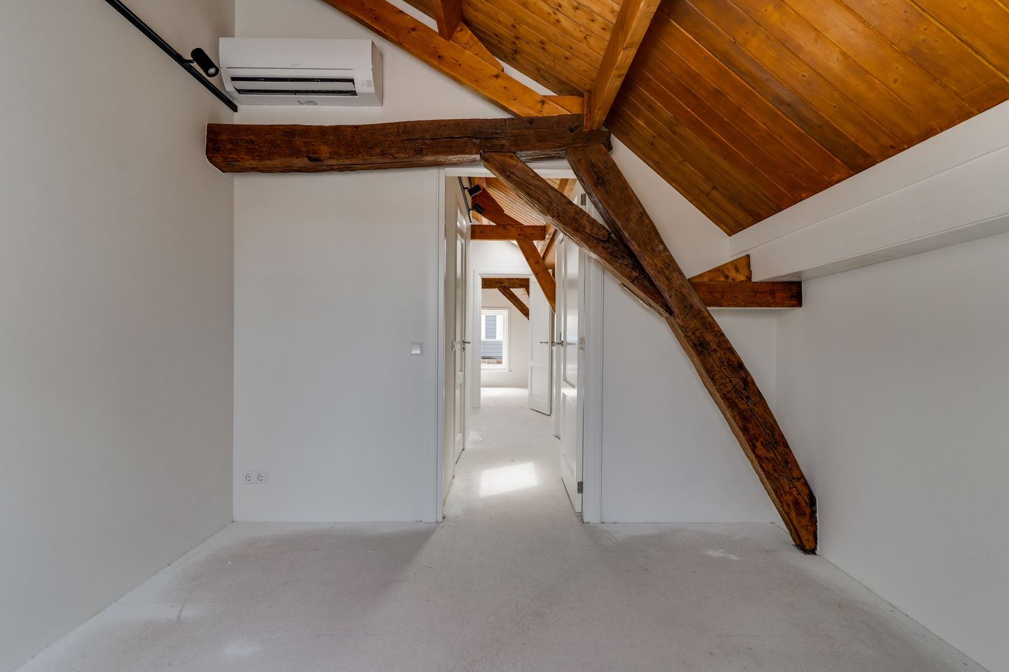 Photo 25 of Hoogstraat 35-B