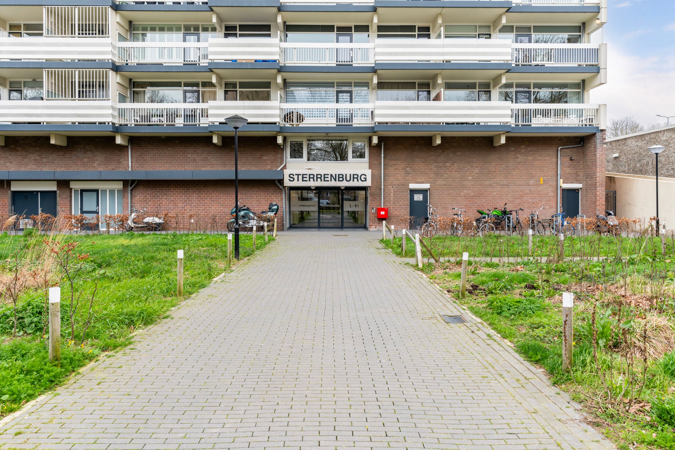 Foto 6 van Sterrenburgplein 58