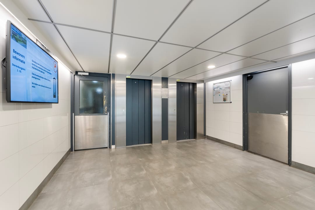 Foto 8 van Sterrenburgplein 58