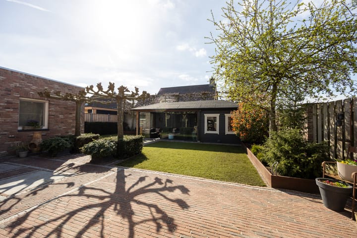 Photo 4 of Singelstraat 33