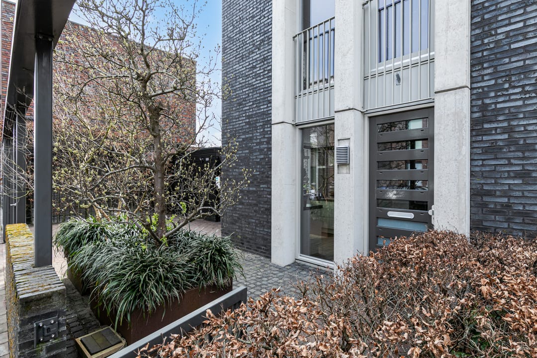 Photo 8 of Schoklandstraat 65