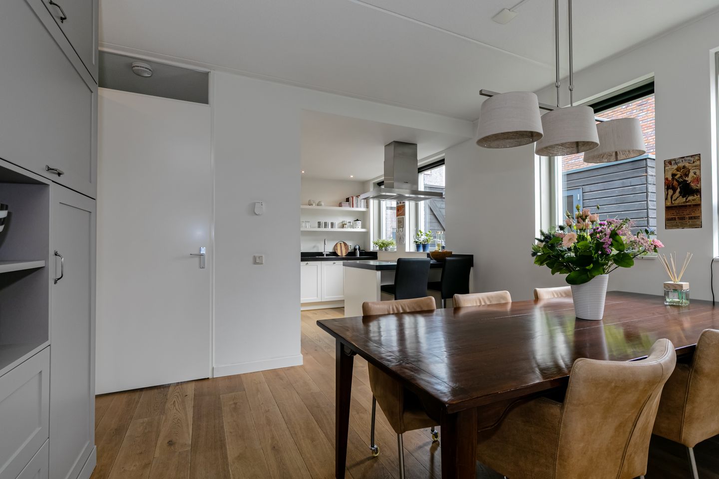 Photo 10 of Schoklandstraat 65