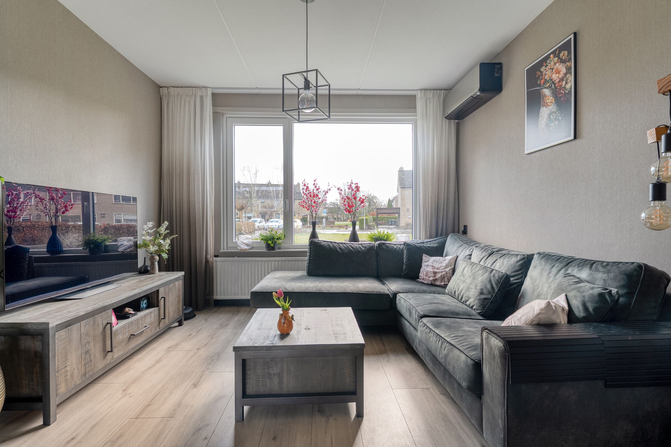 Photo 12 of E E G laan 84