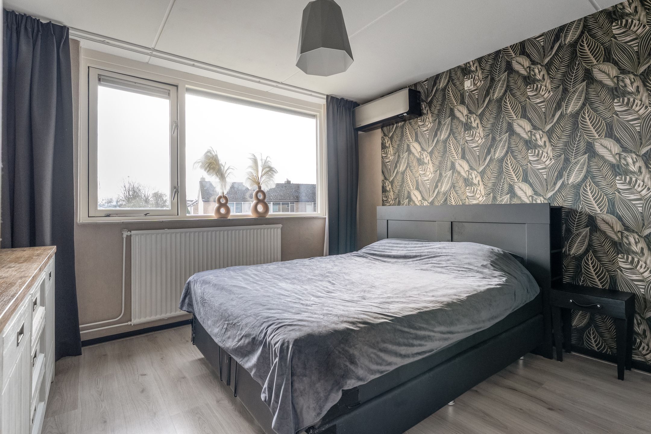 Photo 24 of E E G laan 84