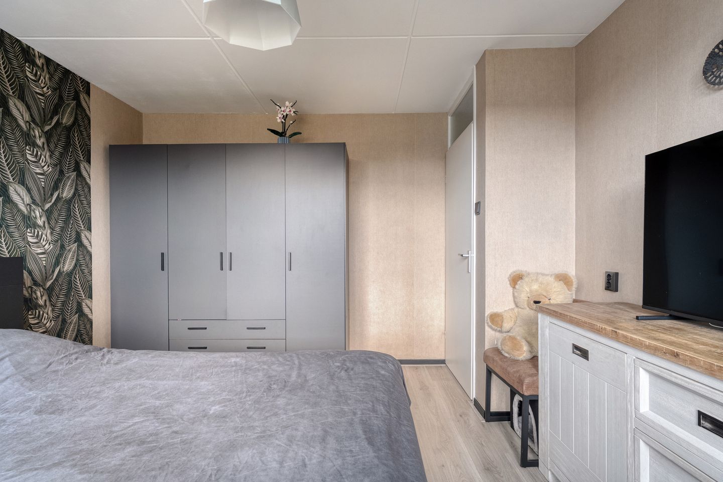 Photo 25 of E E G laan 84