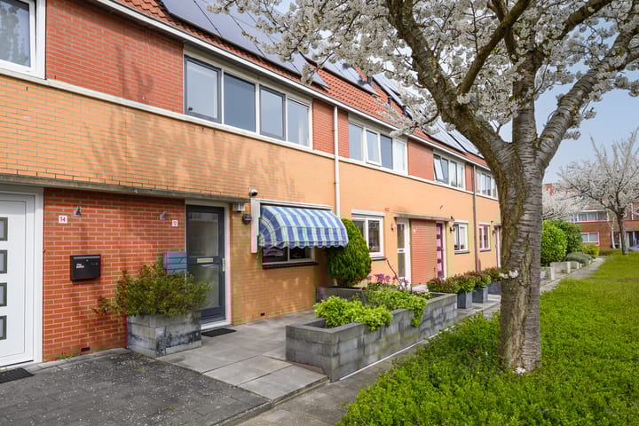 Foto 4 van Adrienne Solserstraat 12