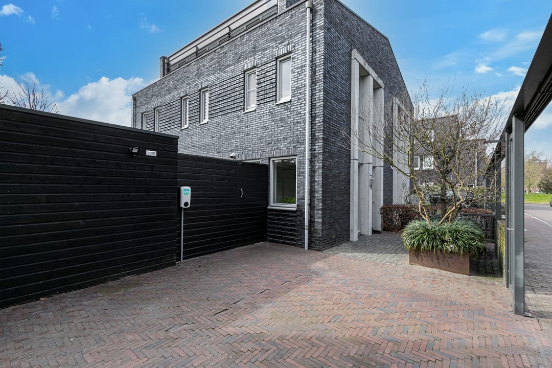 Photo 43 of Schoklandstraat 65