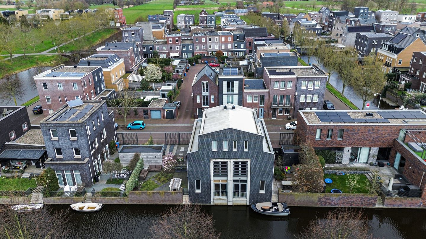 Photo 49 of Schoklandstraat 65