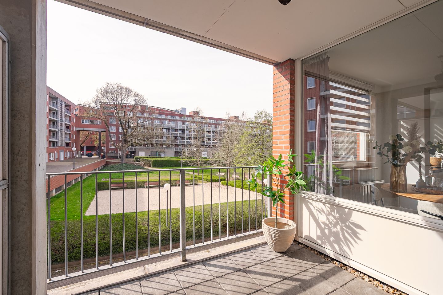 Foto 10 van Heugemerweg 22-B