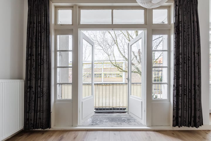 Foto 2 van Orteliusstraat 329-H