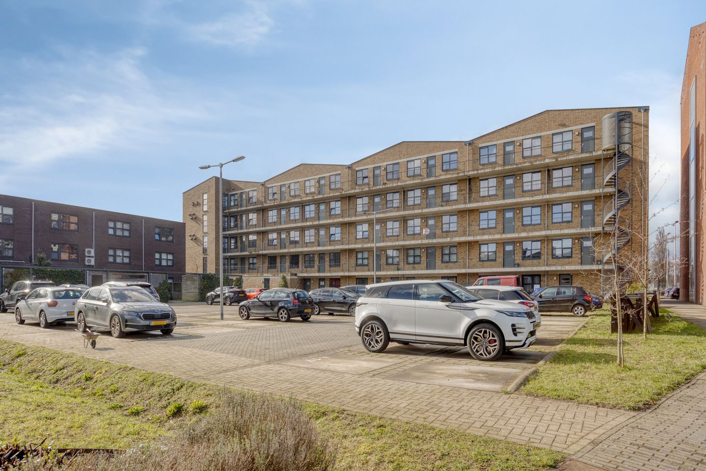 Foto 29 van Westervoortsedijk 16-2