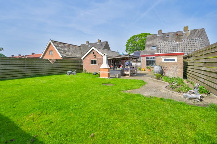 Photo 2 of Prins Bernhardlaan 39