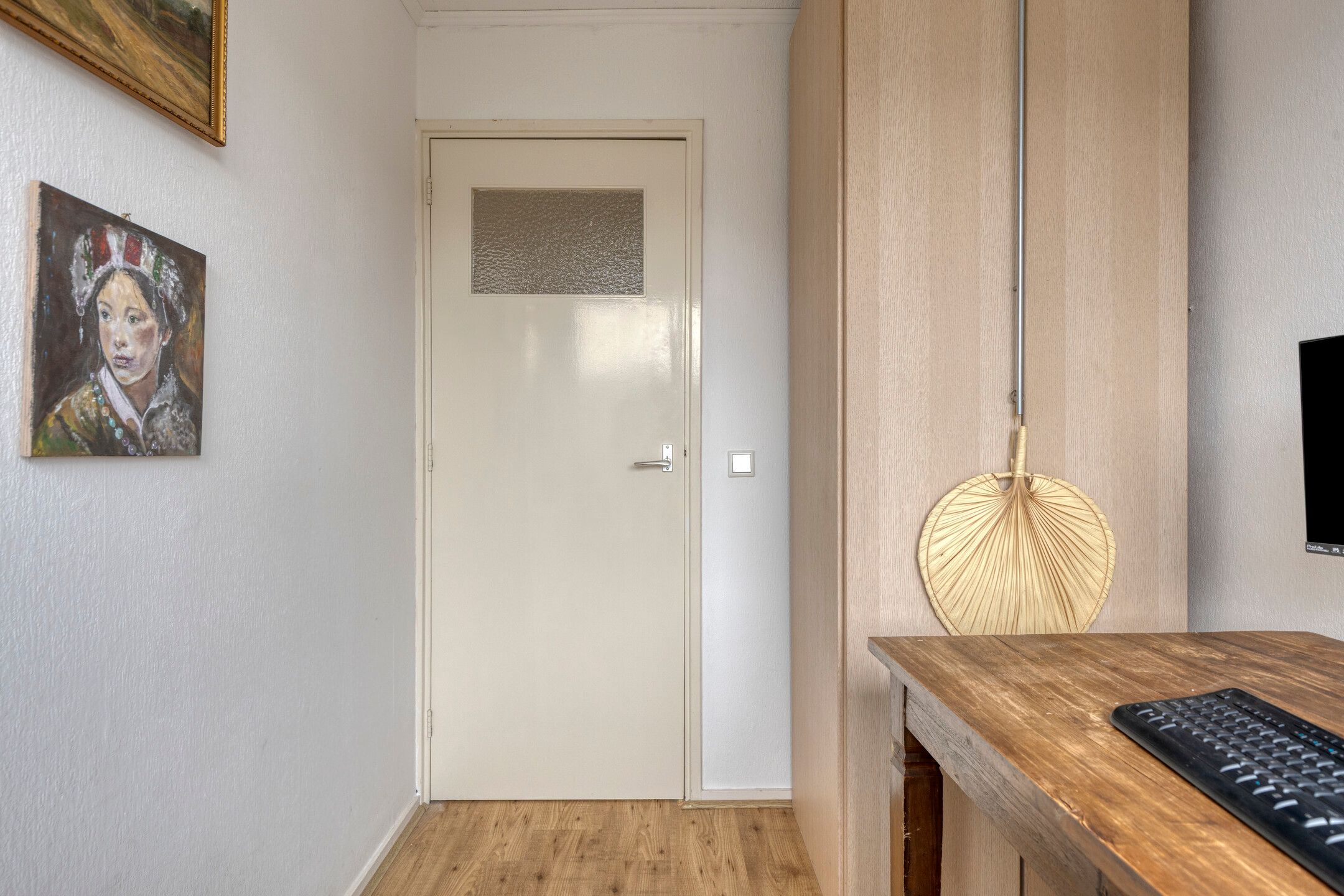 Well-maintained 5-room family home near Park Oosterhout with spacious extension — 24