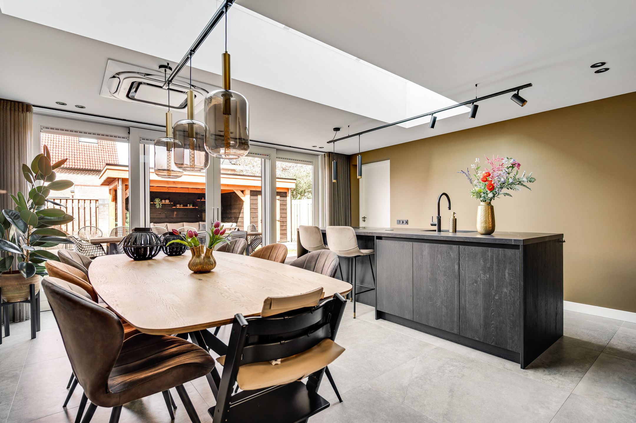 Photo 3 of Veldbloemstraat 36
