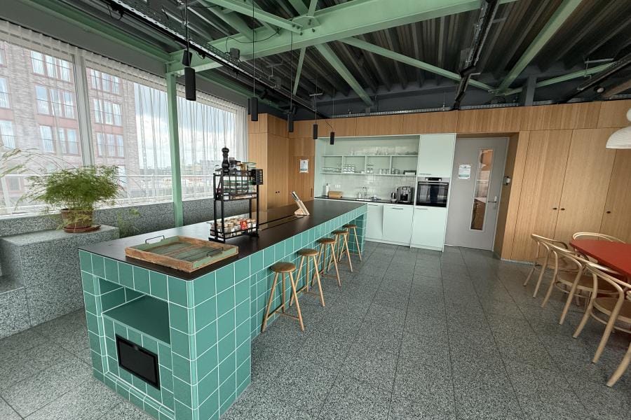 Photo 6 of Houthavenweg 41