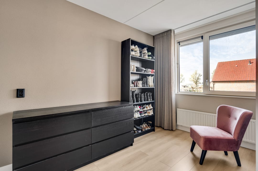 Photo 31 of Veldbloemstraat 36