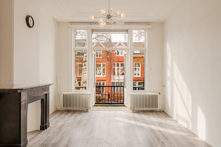 Photo 3 of Schouwtjeslaan 43-RD