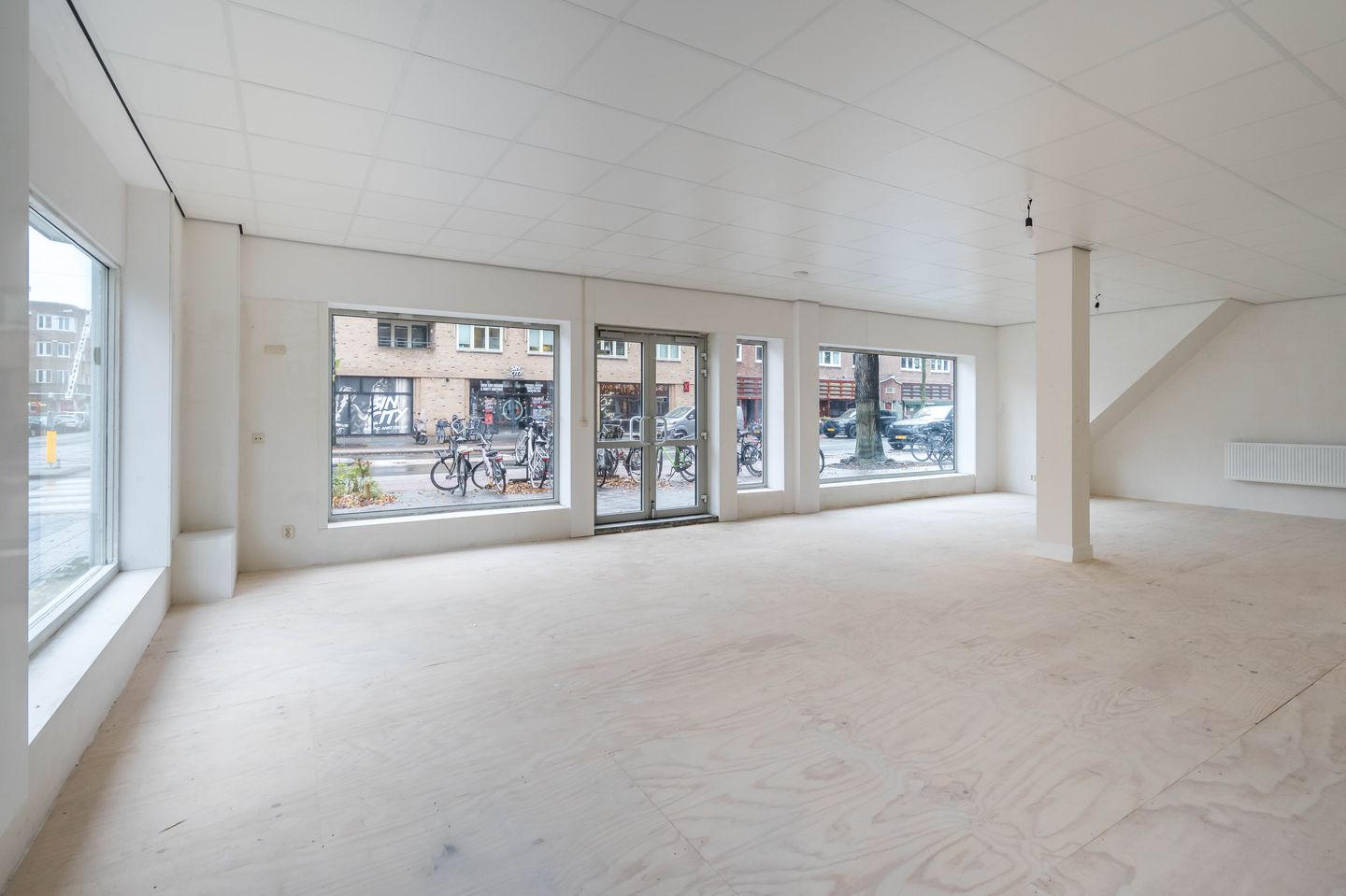 View photo 2 of Rijnstraat 90