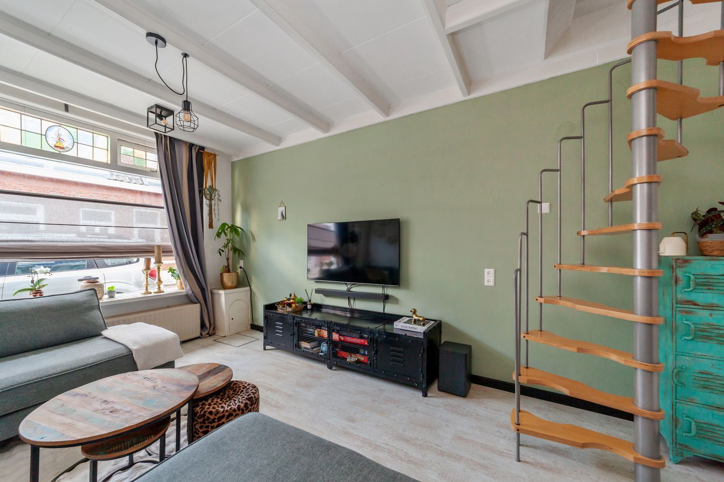 Foto 10 van Rijnweg 81