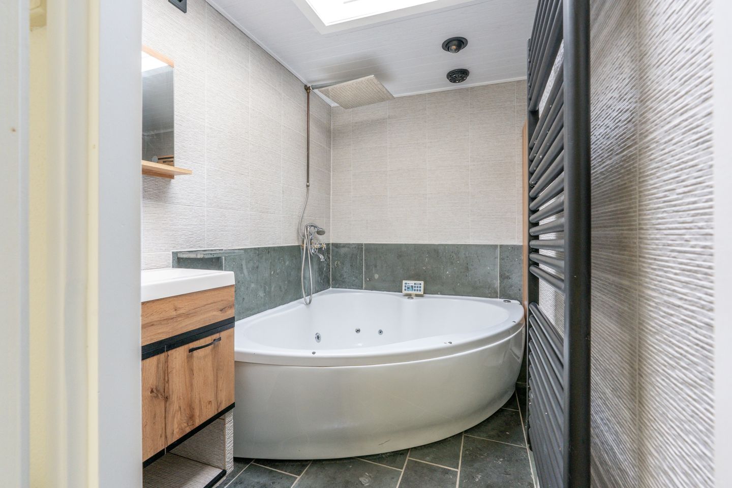 Foto 25 van Rijnbandijk 111-64