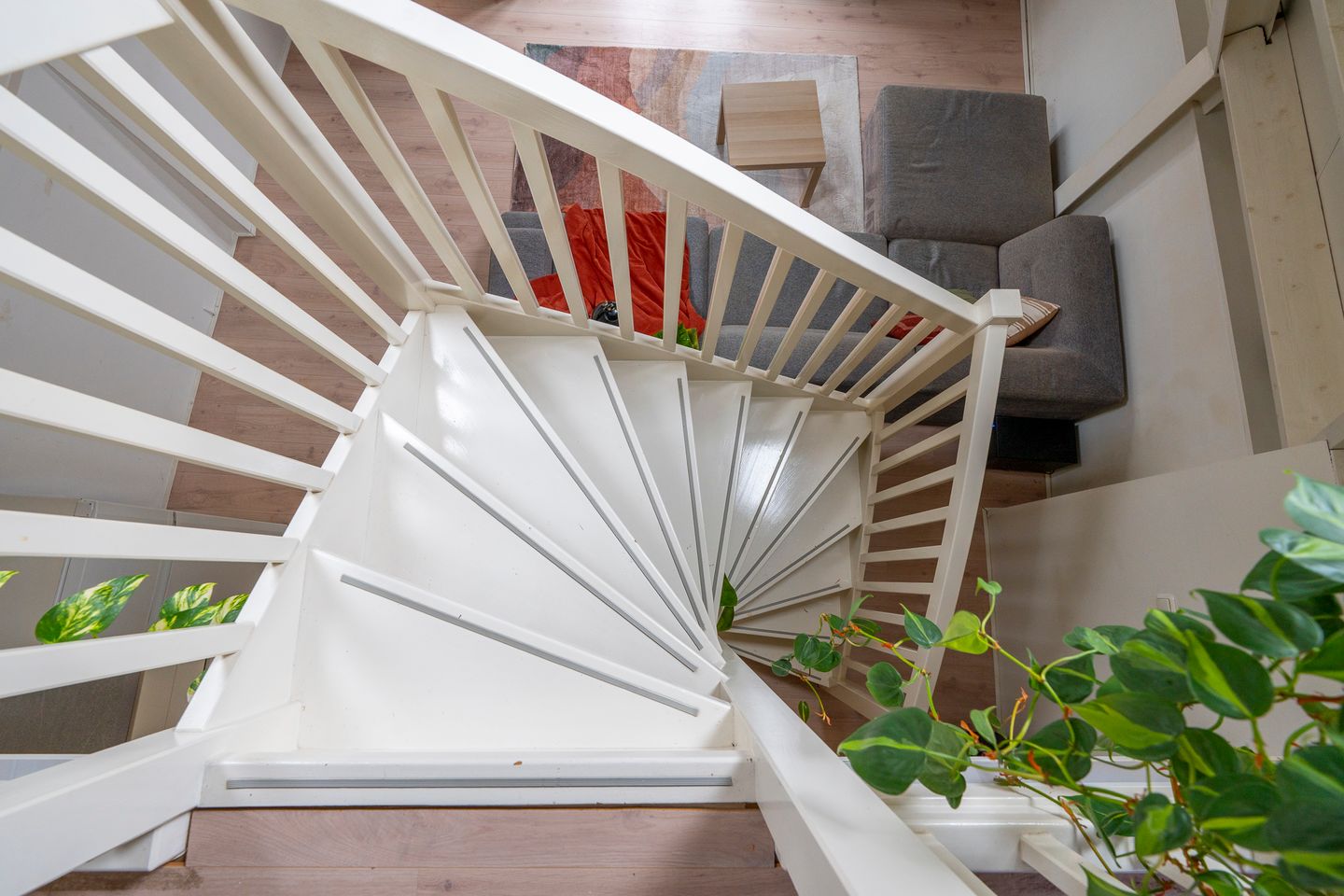 Charming Loft Apartment with Mezzanine and Balcony on the Oudegracht — 19