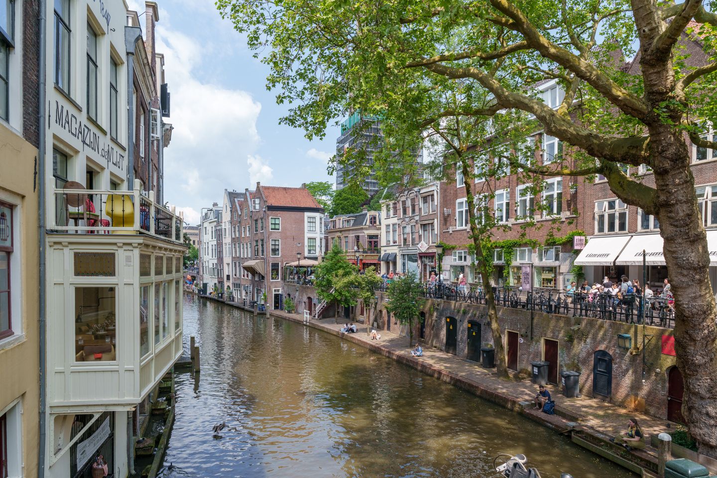 Charming Loft Apartment with Mezzanine and Balcony on the Oudegracht — 34