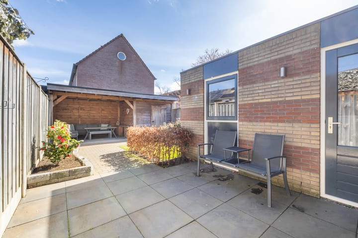 Photo 3 of De Valk 24